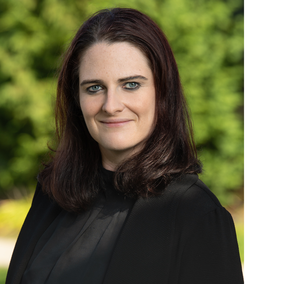 Headshot of Julia Woodhall-Melnik